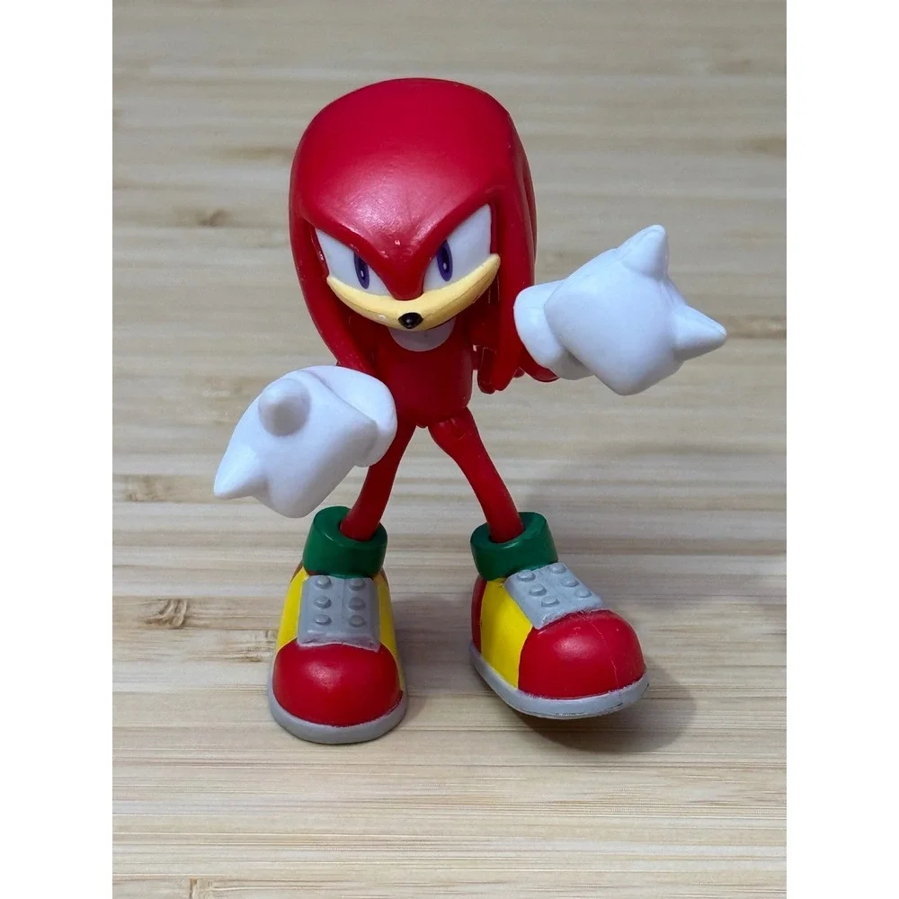 Sonic the Hedgehog Knuckles the Echidna 2.5 Inch Action Figure 0543NT01 SEGA